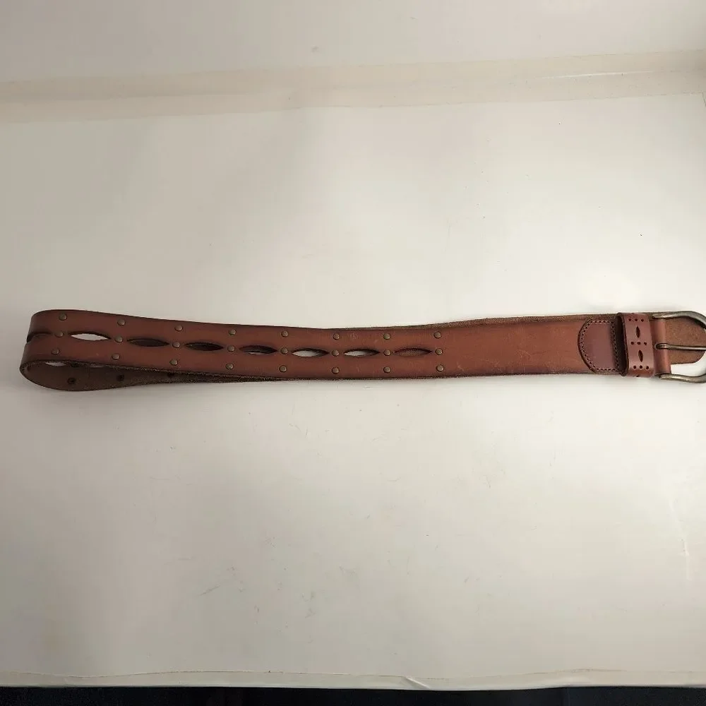American Eagle Outfitters leather belt